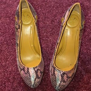 BcBG Generation Heels